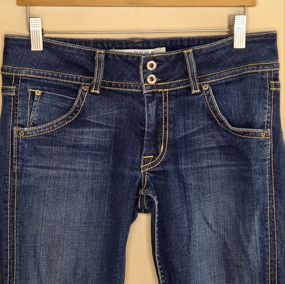 Hudson | Dark Wash Boot Cut Low Rise Jeans Size 30 Button Flap Back Pockets - Picture 2 of 6